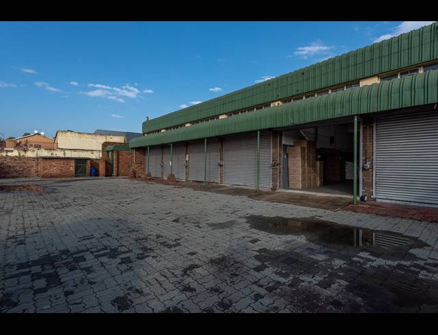425M² FACTORY SOLD IN ROODEKOP